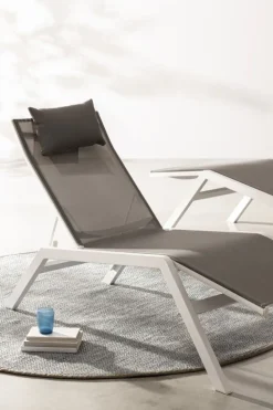 CHAISE LONGUE IN ALLUMINIO BIANCO JX11 - KRION