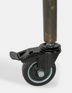 ESPOSITORE IN LEGNO CON RUOTE