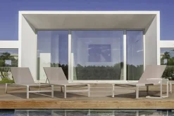 TAVOLINO IN ALLUMINIO 40X40 - KONNOR RASTIN