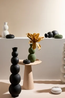 TAVOLINO IN METALLO BEIGE - LALITA